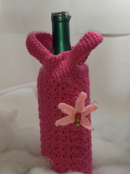 Wine cozy with carrying handle