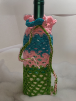 Crocheted wine cozy with drawstring